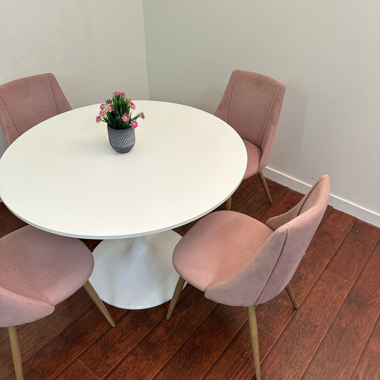 5 Piece Pedestal Modern Dining Set