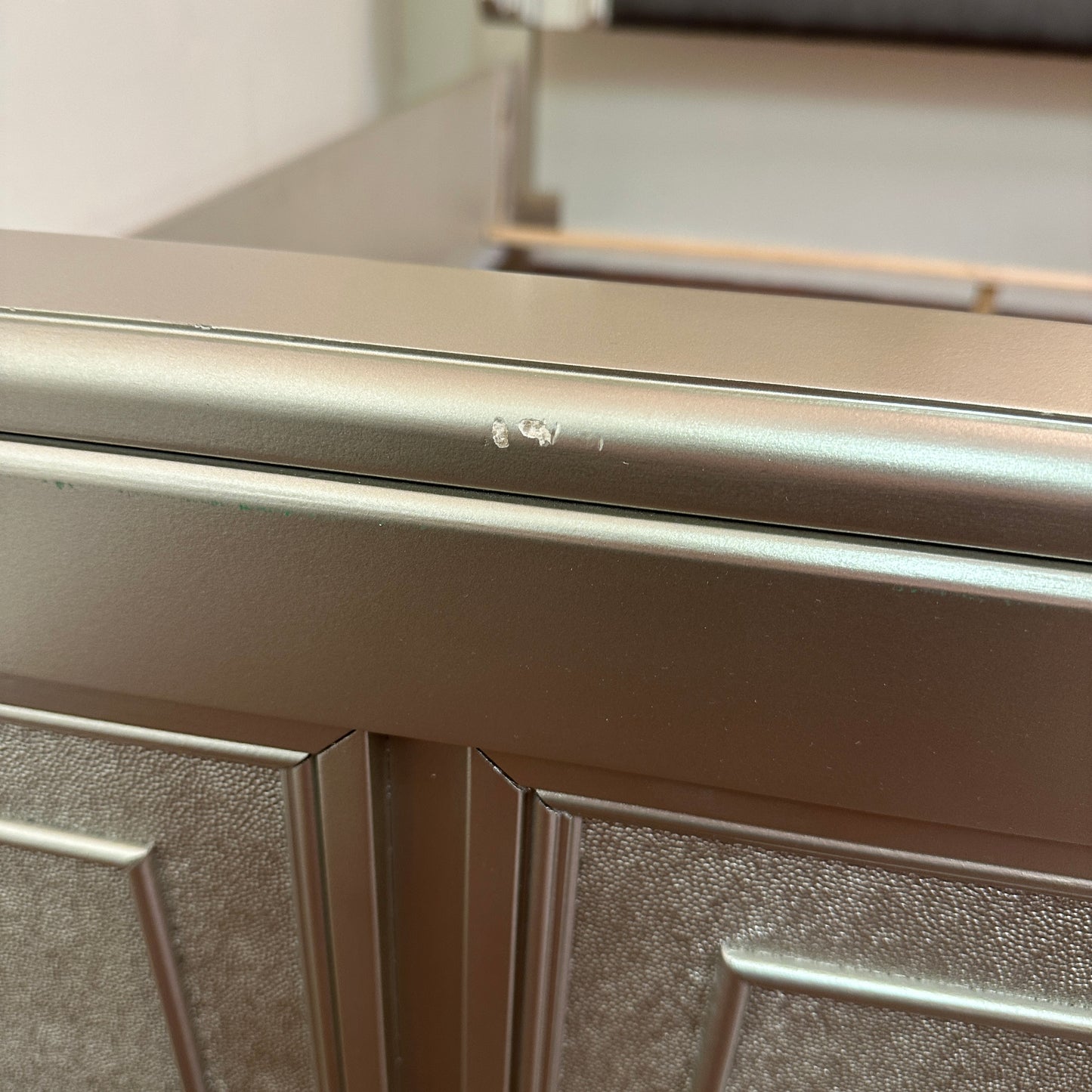 Coralayne Panel Bed - King
