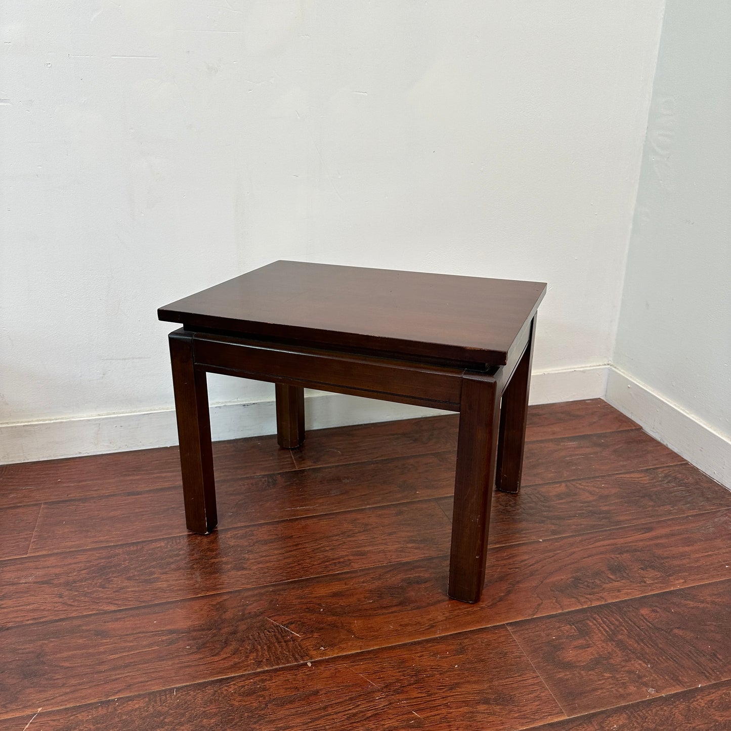 Kroehler Maple Side Tables (set of 2)