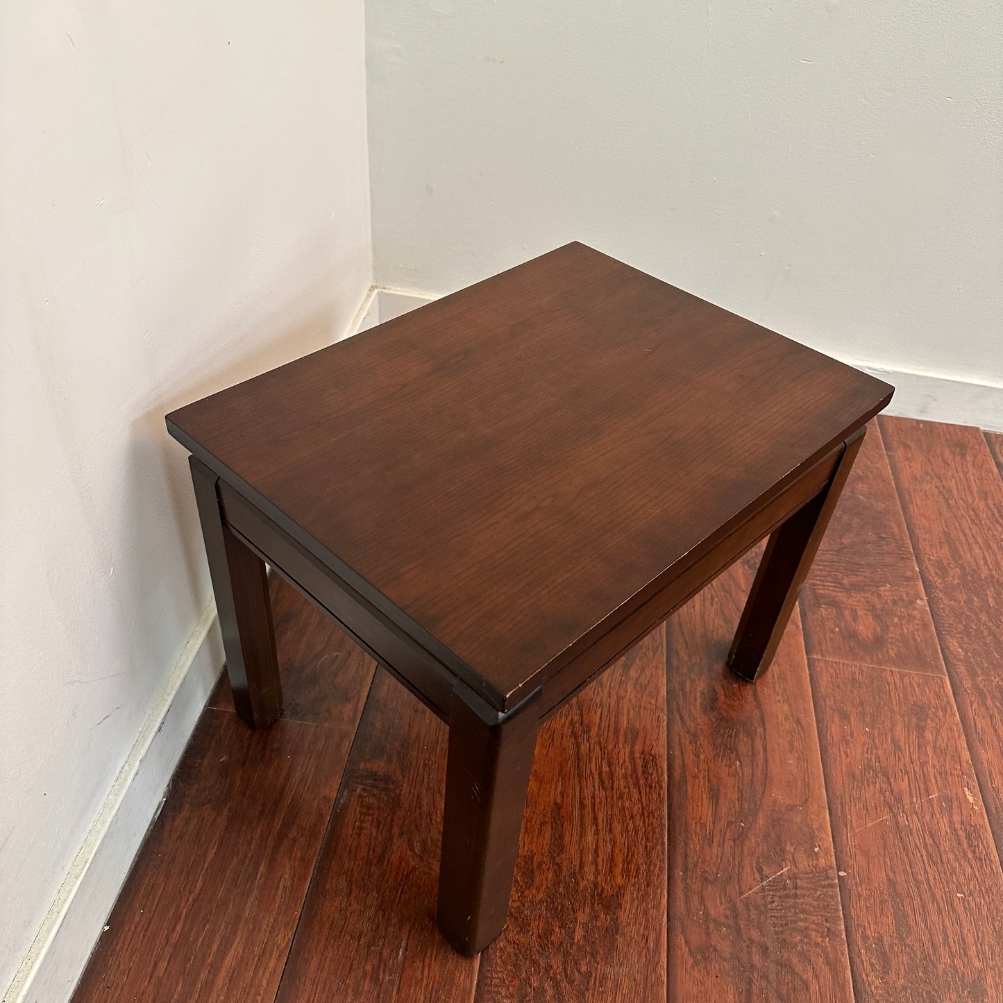 Kroehler Maple Side Tables (set of 2)