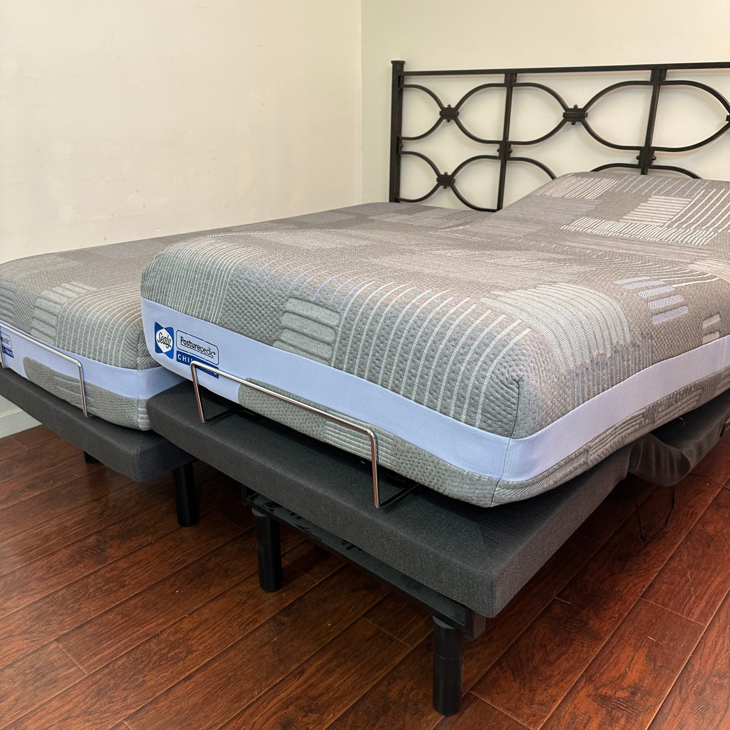 Adjustable King Bed Base Head & Foot with Mattress
