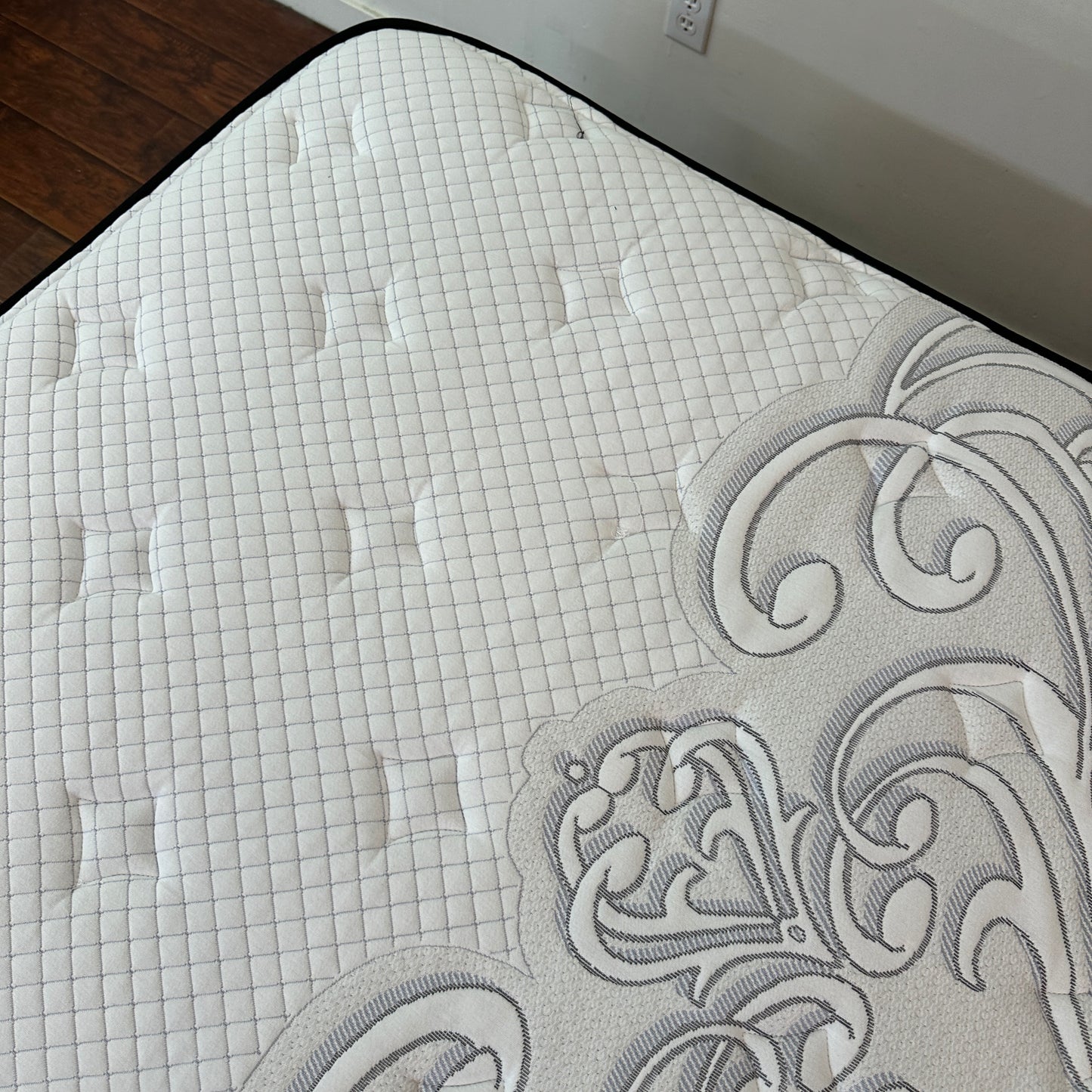 The Brick Queen Size Mattress