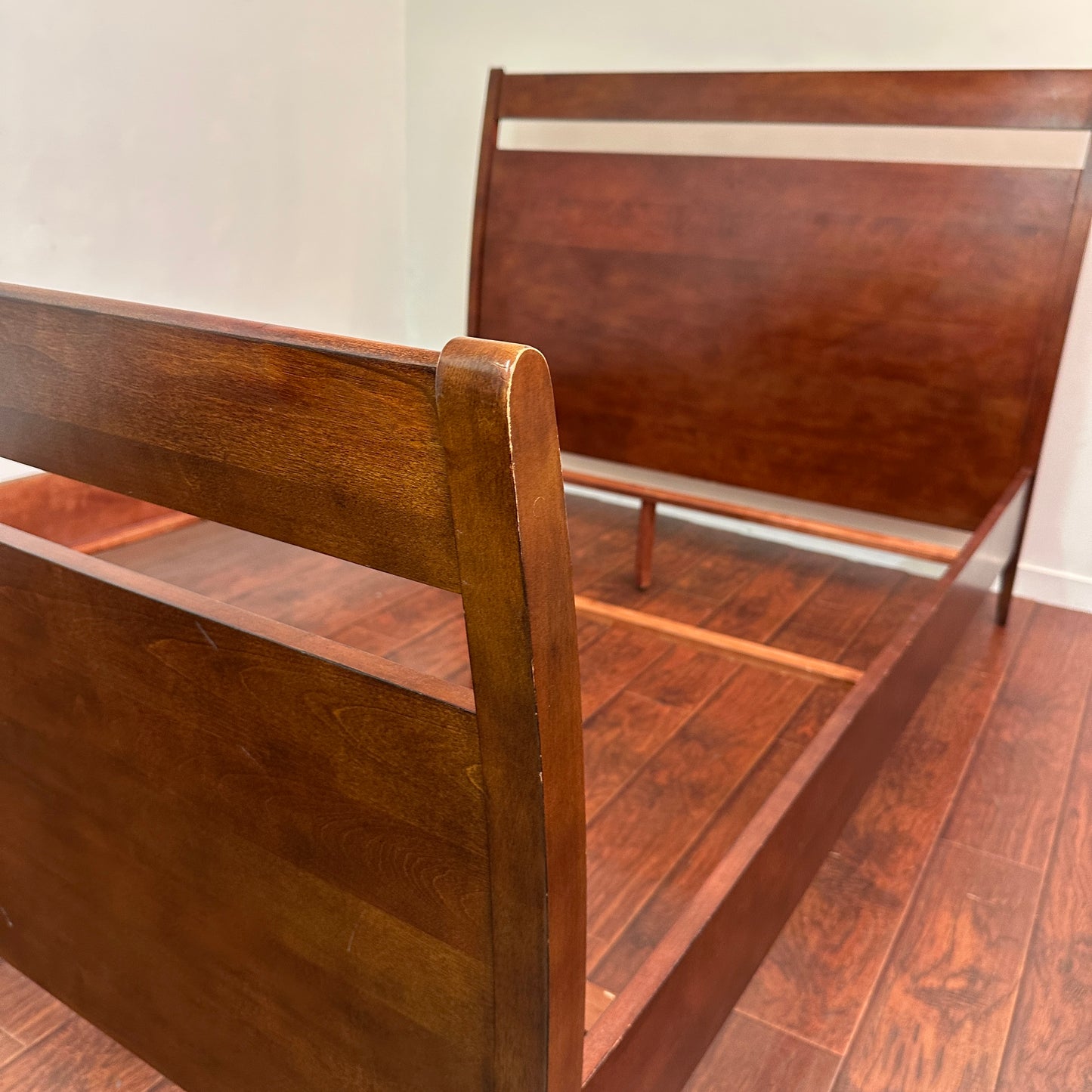 Mid-Century Style Queen Size Bed