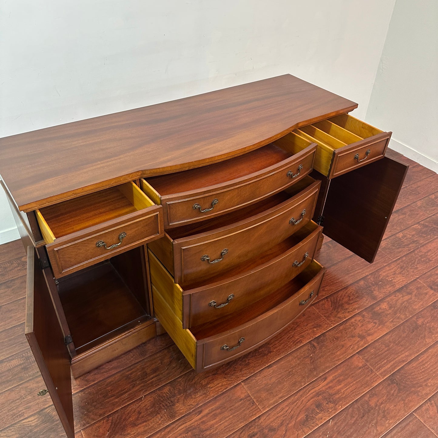 1960s Vintage Mahoganny Sideboard