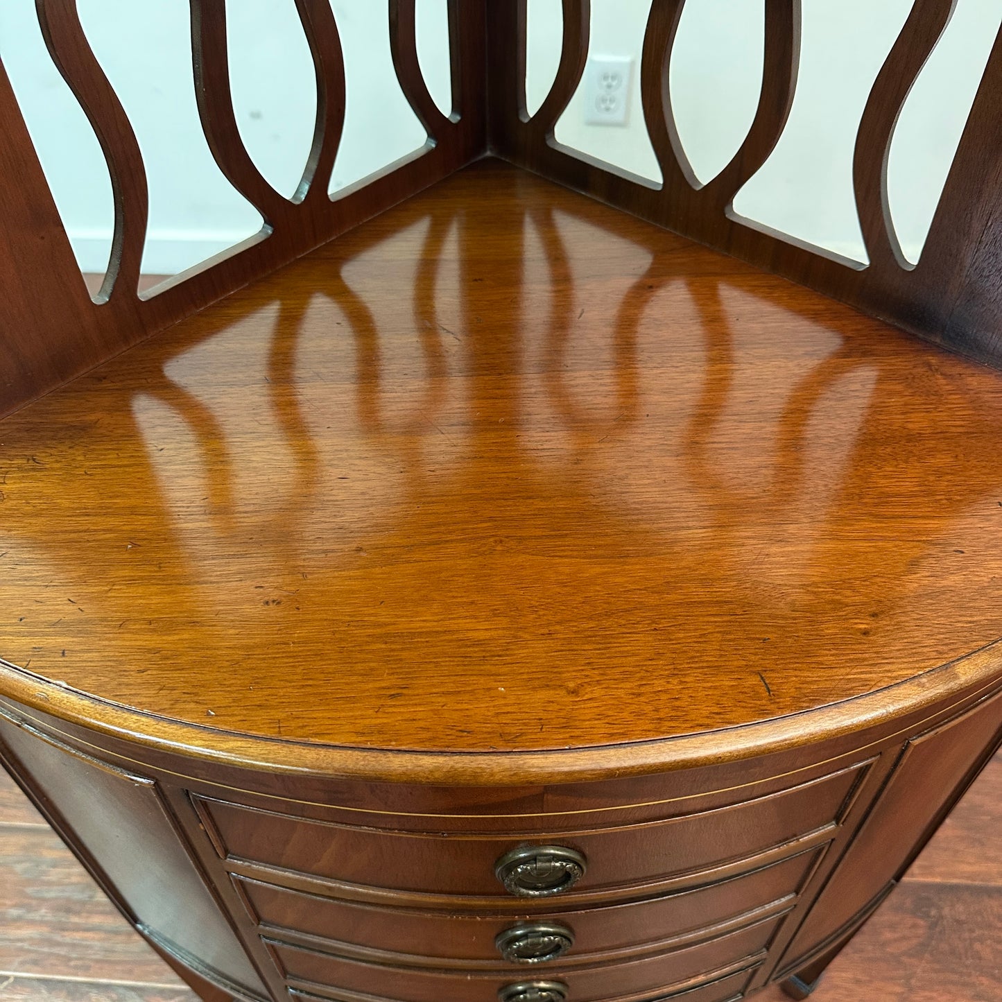 Deilcraft Antique Corner Display Cabinet