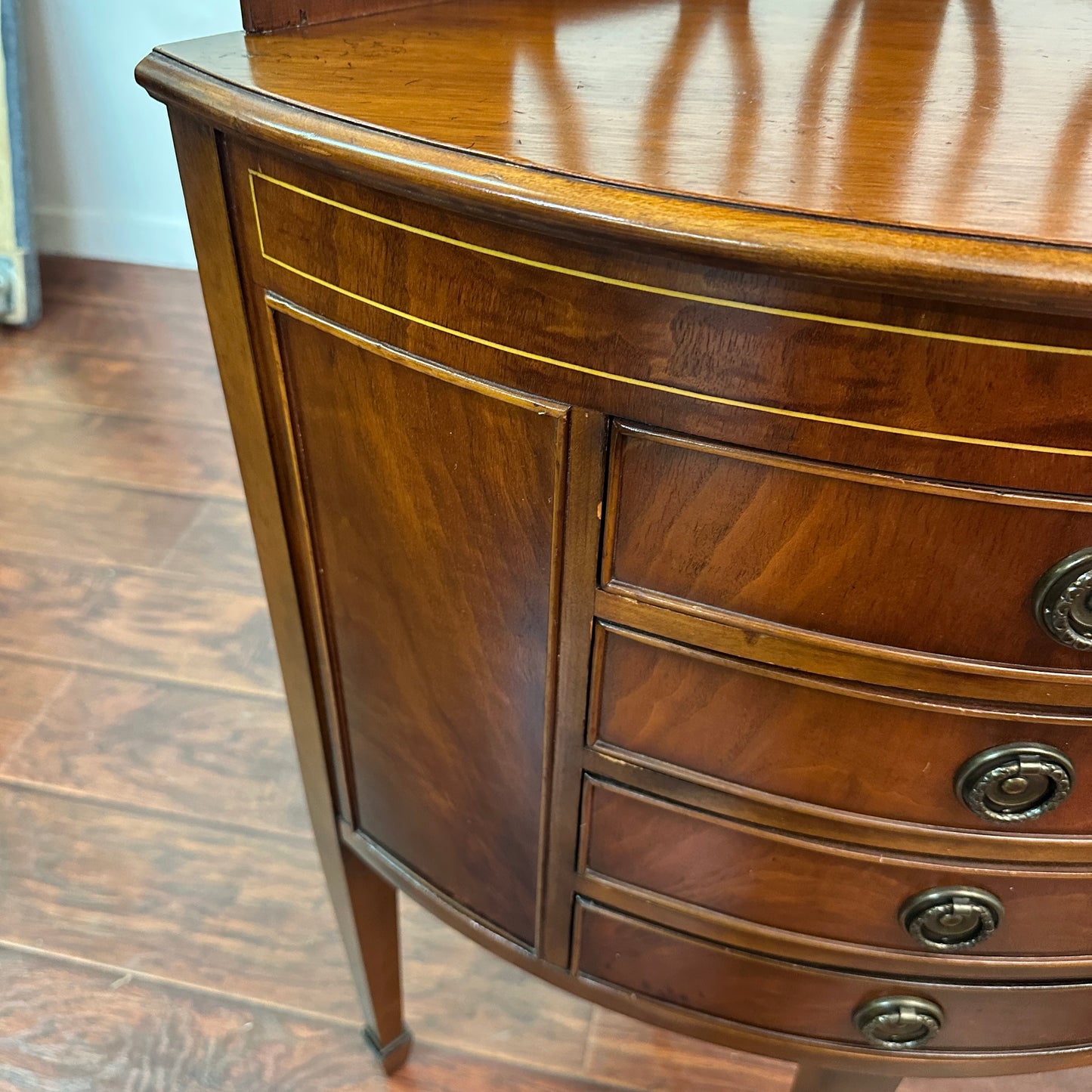 Deilcraft Antique Corner Display Cabinet