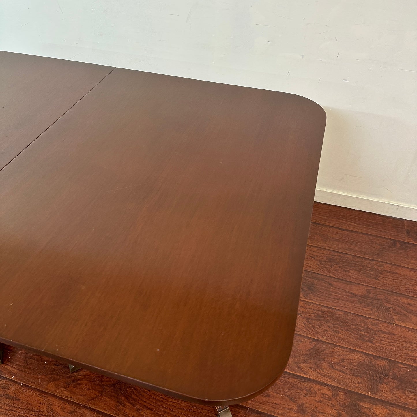 Antique Regency Style Mahoganny Extendable Dining Table