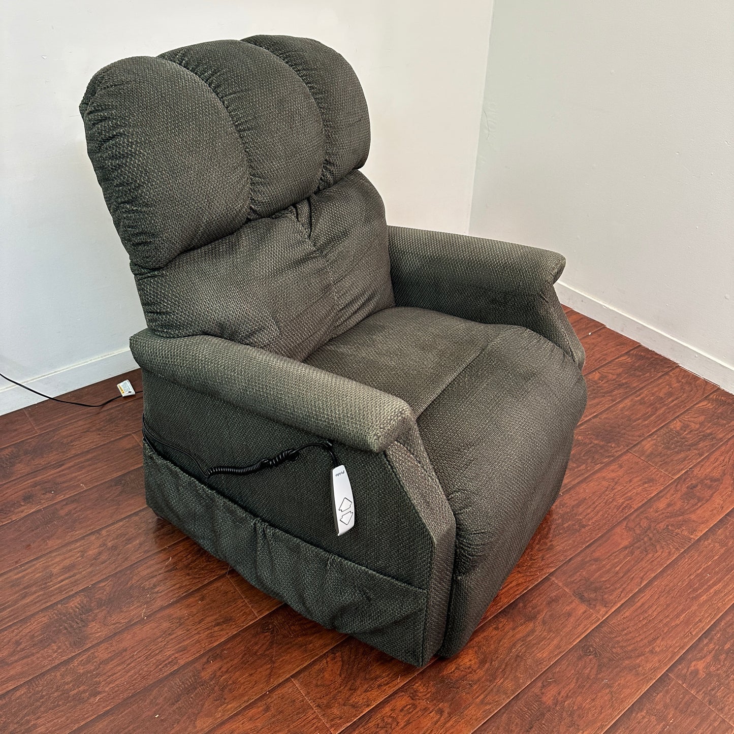 Pride Green Lift Chair