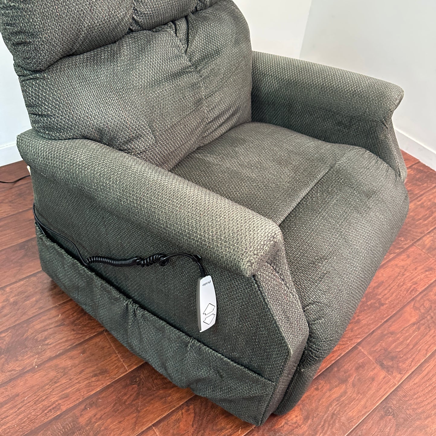Pride Green Lift Chair