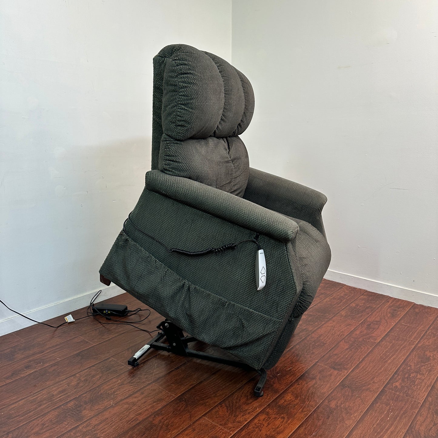 Pride Green Lift Chair