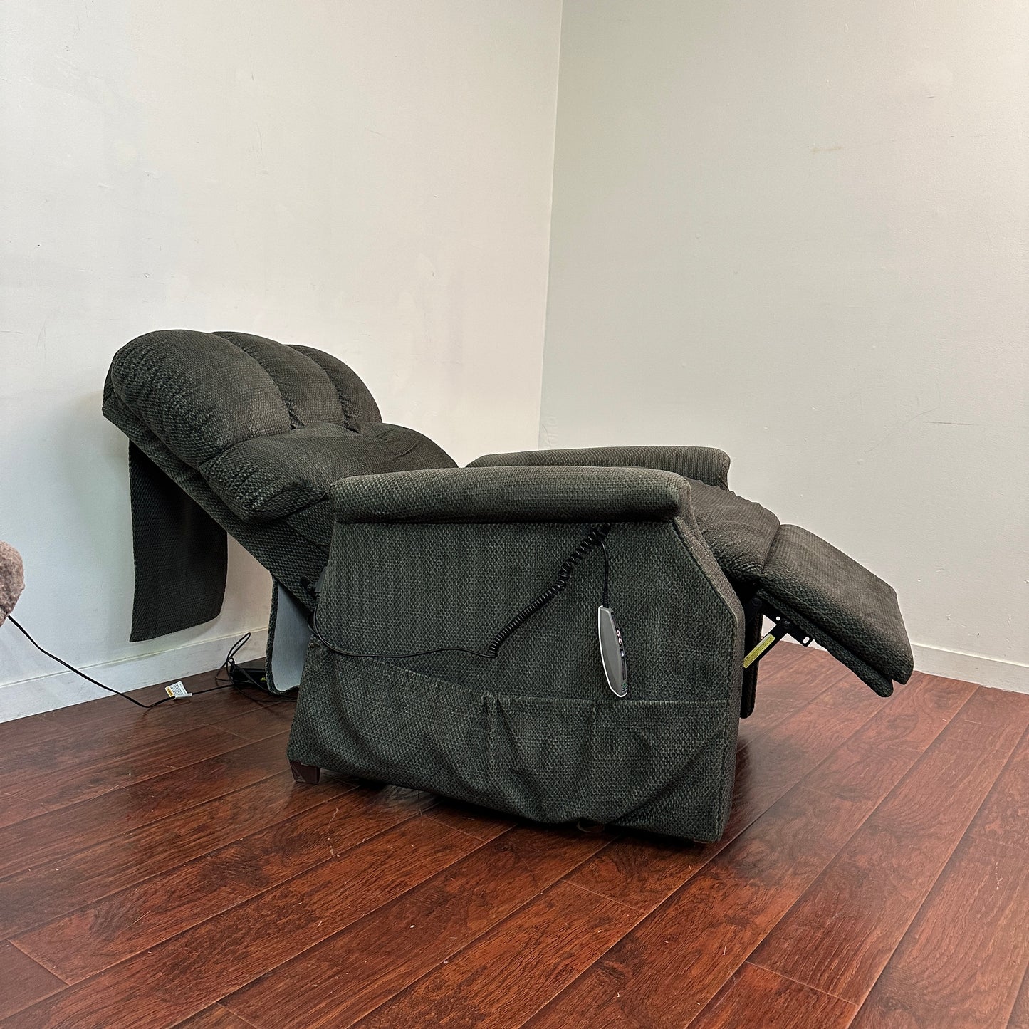 Pride Green Lift Chair