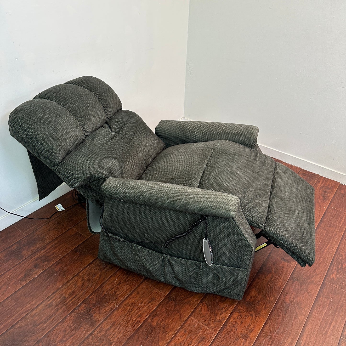 Pride Green Lift Chair
