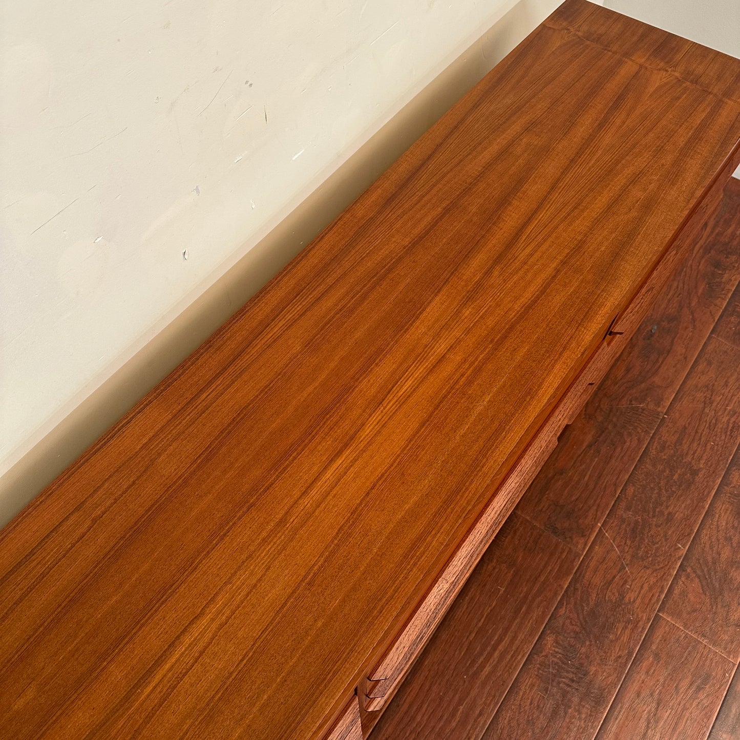 Scandinavian 9 Drawers Mid-Century Teak Dresser