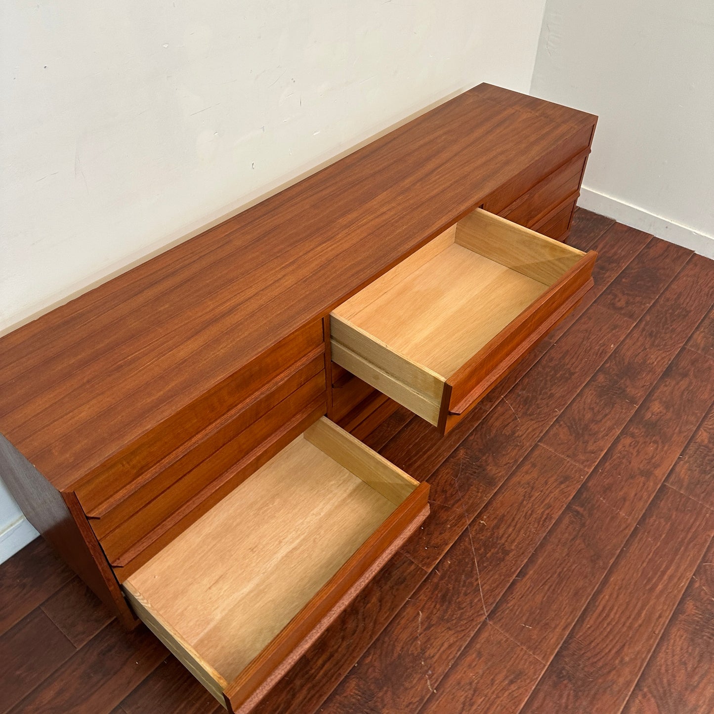 Scandinavian 9 Drawers Mid-Century Teak Dresser