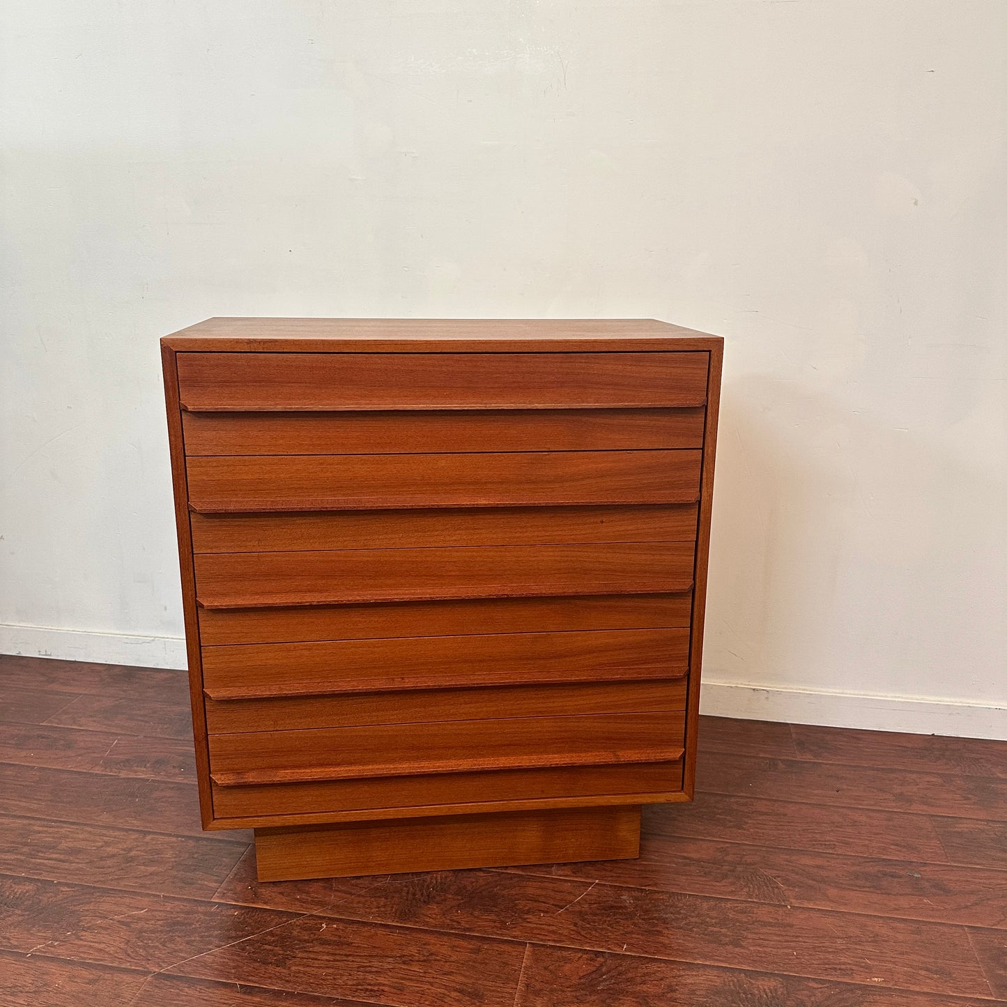 Scandinavian 5 Drawers Mid-Century Teak Highboy Dresser