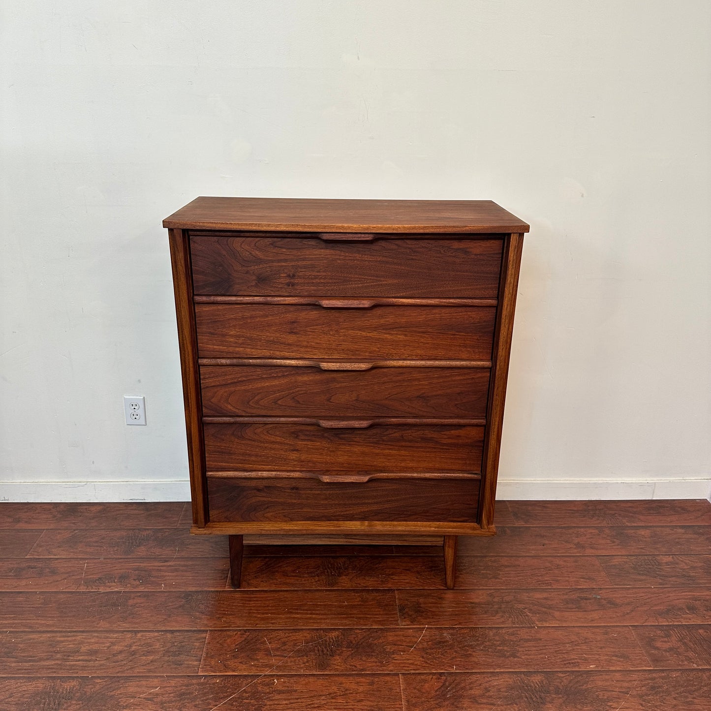 Walnut Mid-Century Five Drawers Highboy Dresser