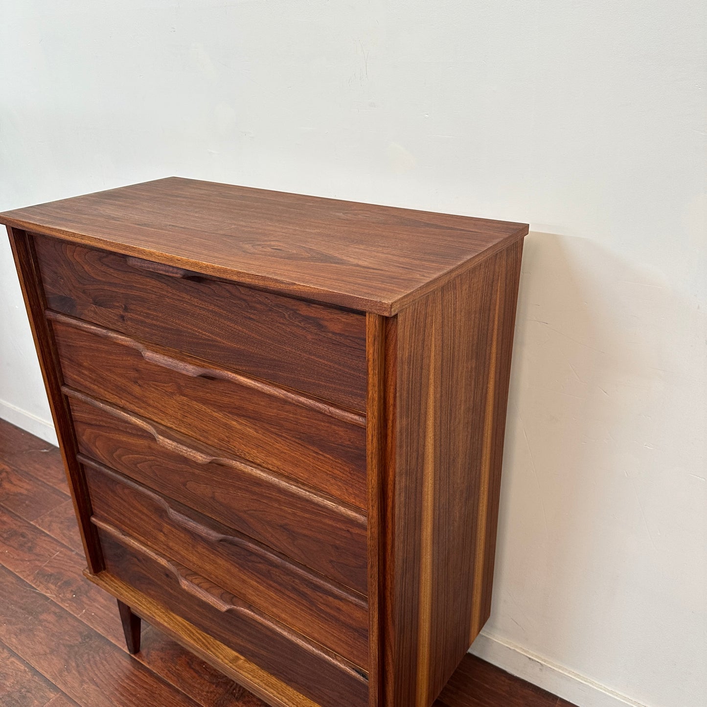 Walnut Mid-Century Five Drawers Highboy Dresser