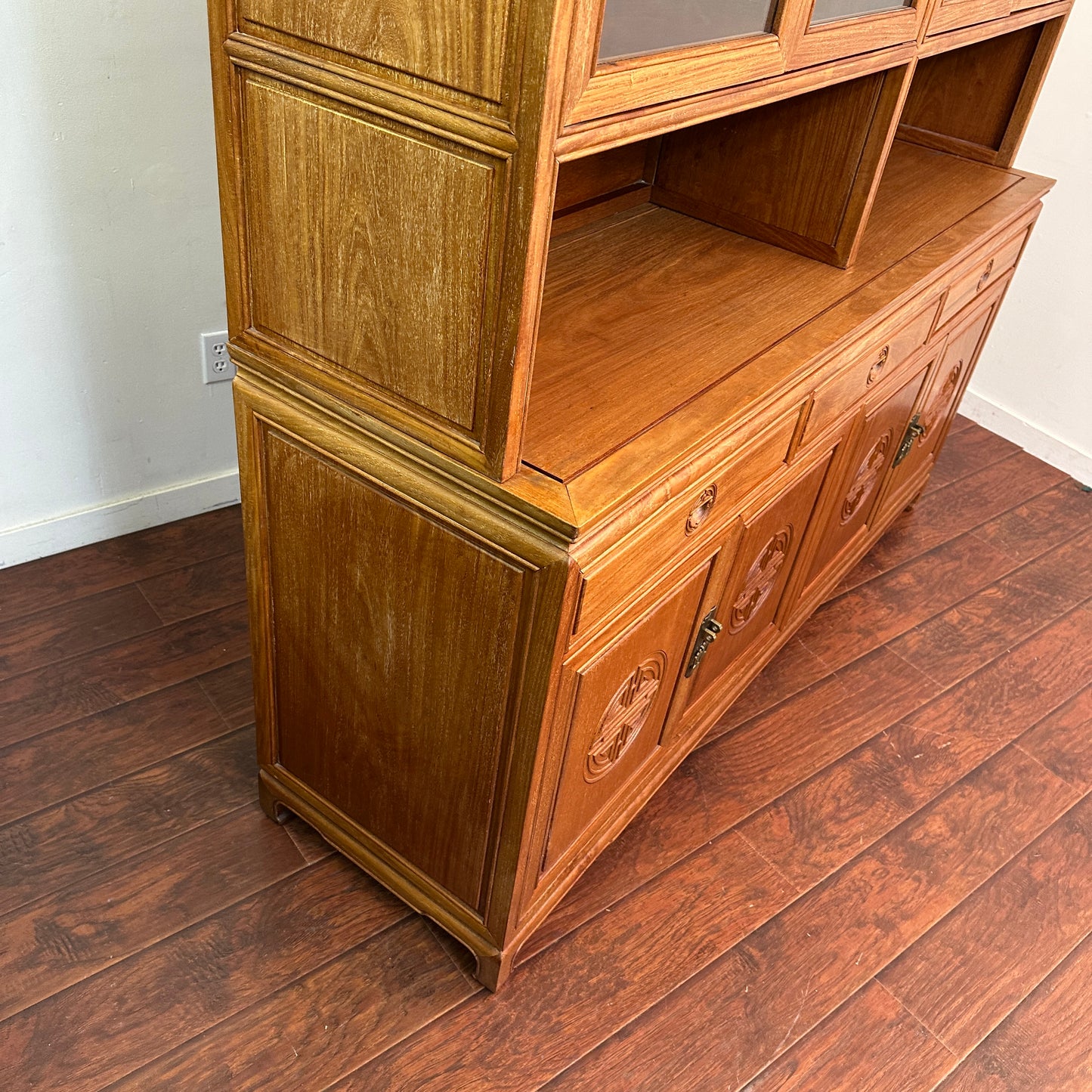 Oriental Ming Asian Rosewood Display Cabinet