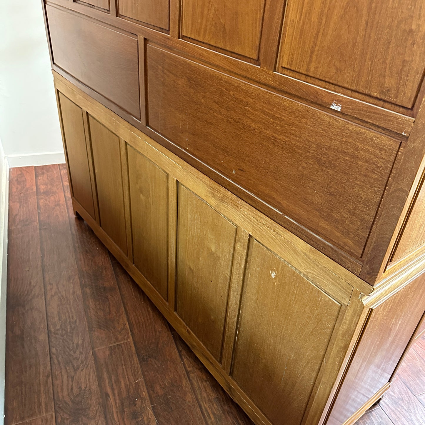 Oriental Ming Asian Rosewood Display Cabinet