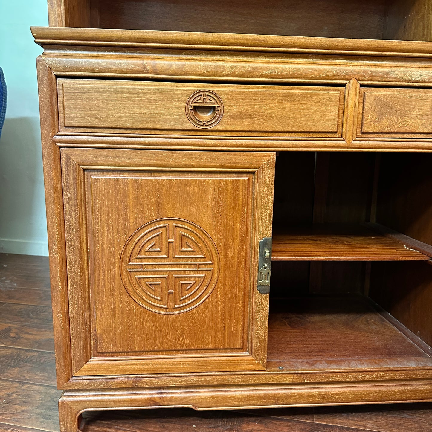 Oriental Ming Asian Rosewood Display Cabinet