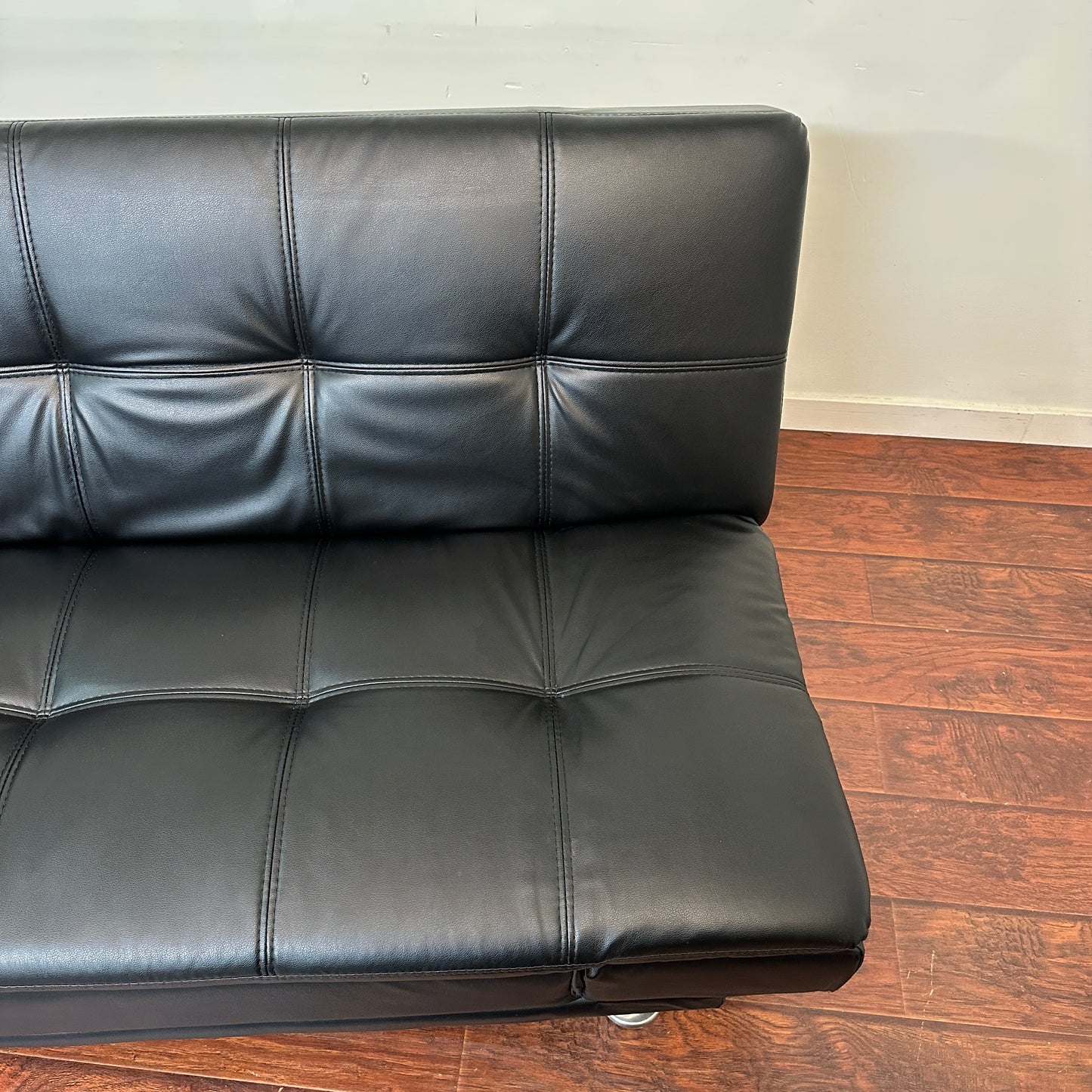 Click and Clack Black Futon Bed