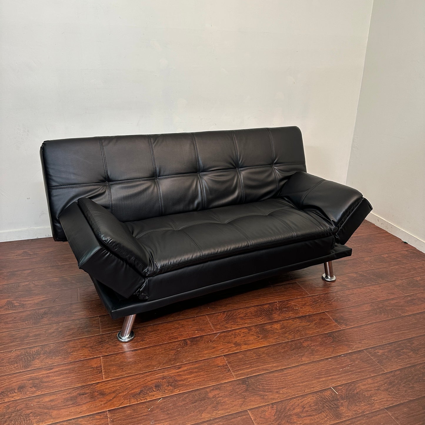 Click and Clack Black Futon Bed