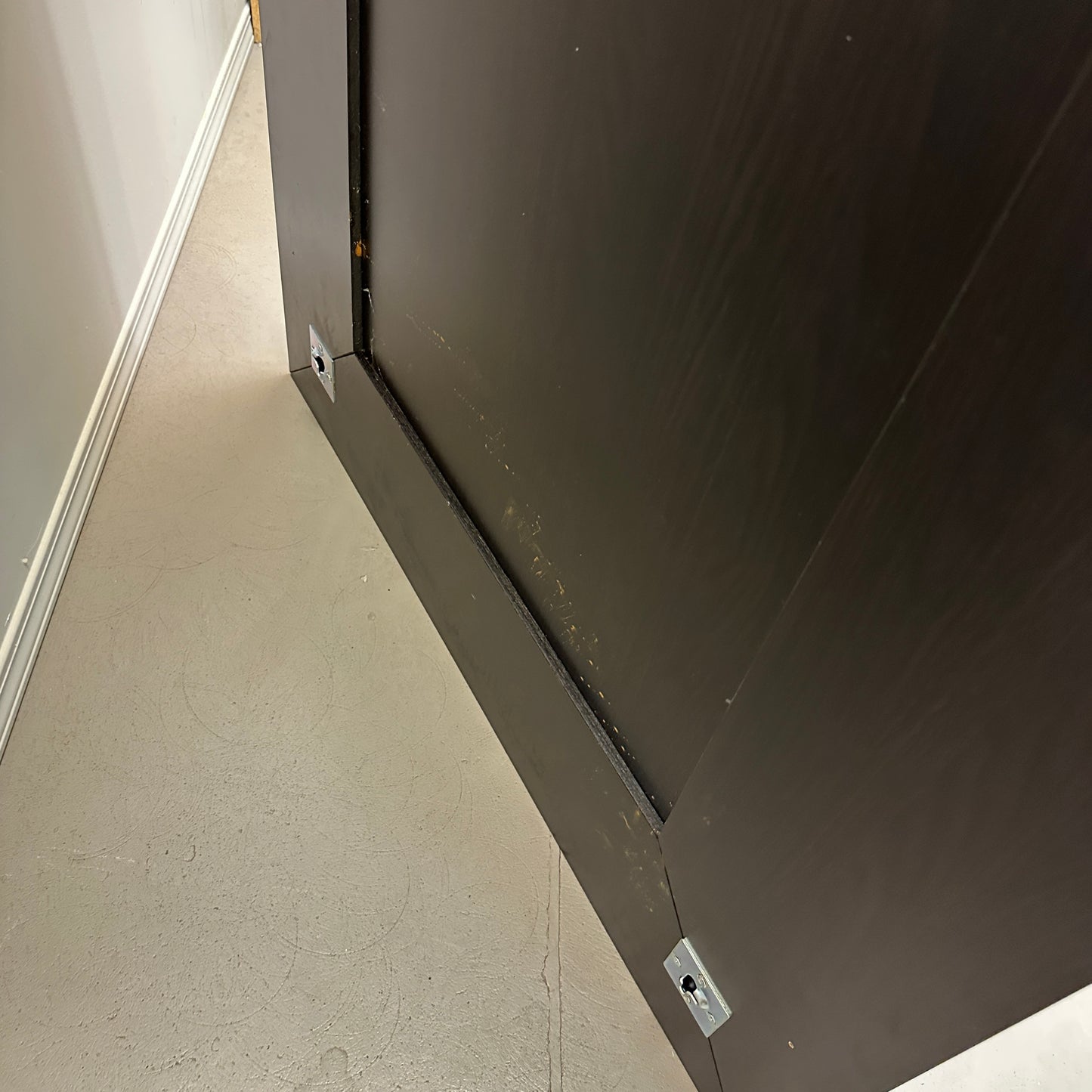 Mongstad Floor Mirror