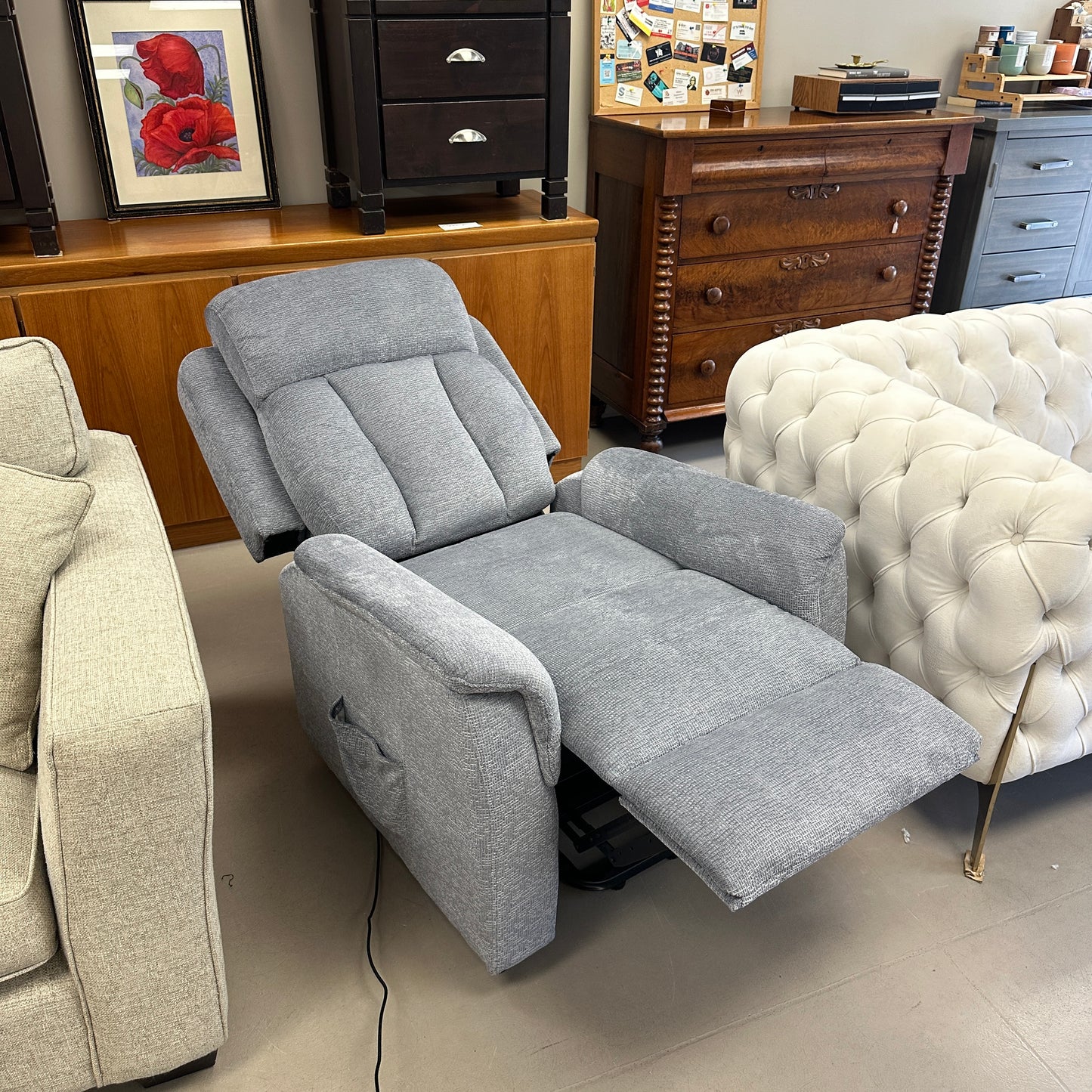 Amelia Power Lift Recliner Chair
