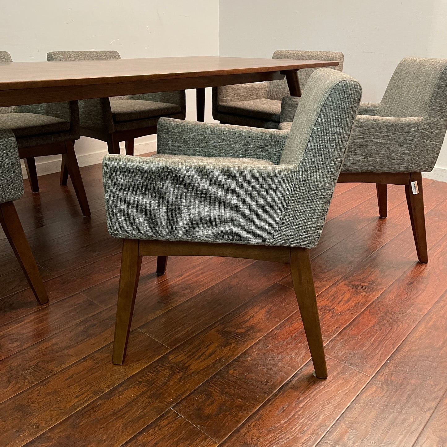 Seno Walnut Dining Set by ARTICLE