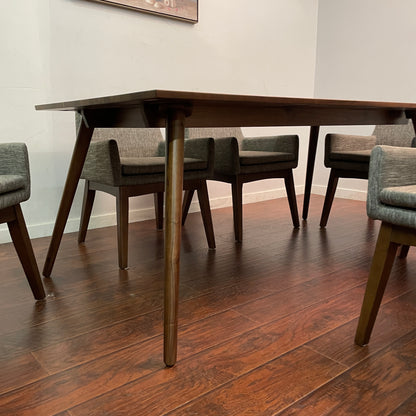 Seno Walnut Dining Set by ARTICLE