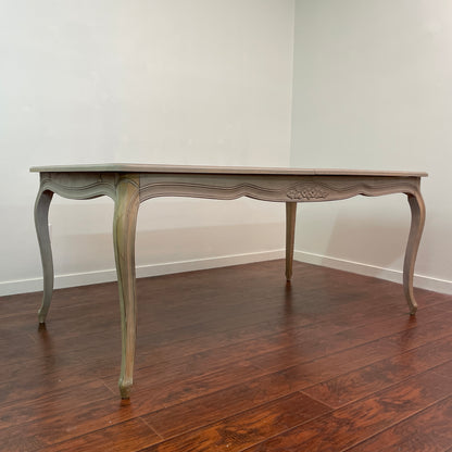 Queen Anne Style Solid Wood Dining Table