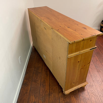 Rustic Solid Pine 8 Drawers Dresser