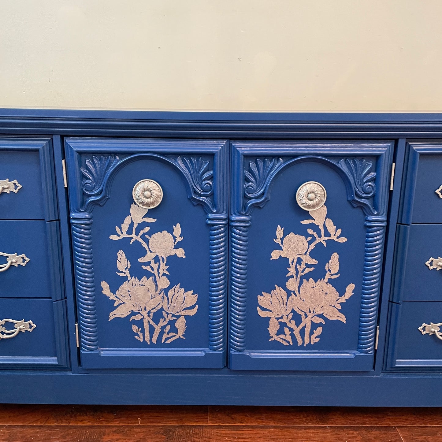 Vintage Blue 6 Drawers Dresser