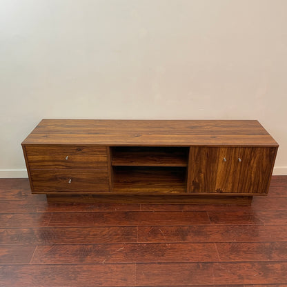 1970's Vintage TV Stand