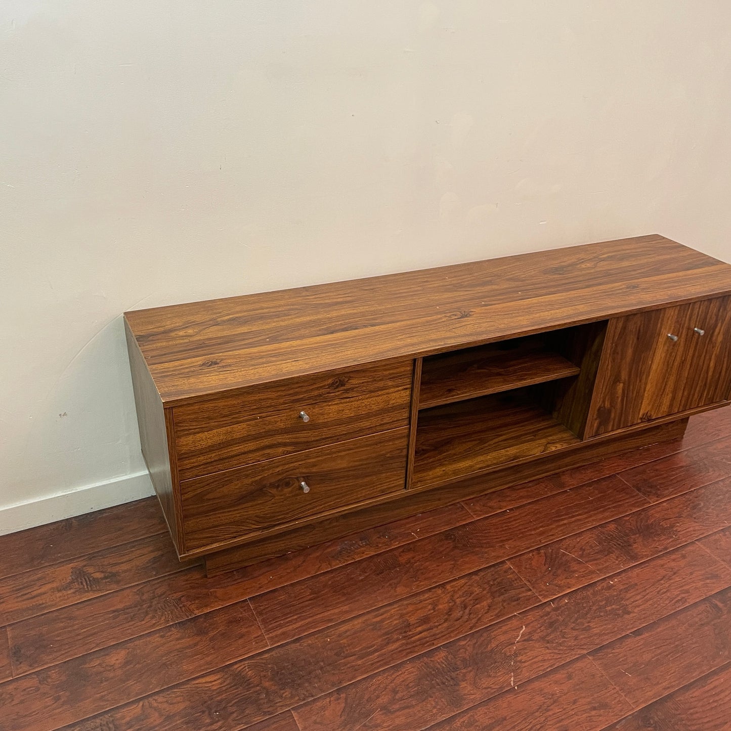 1970's Vintage TV Stand