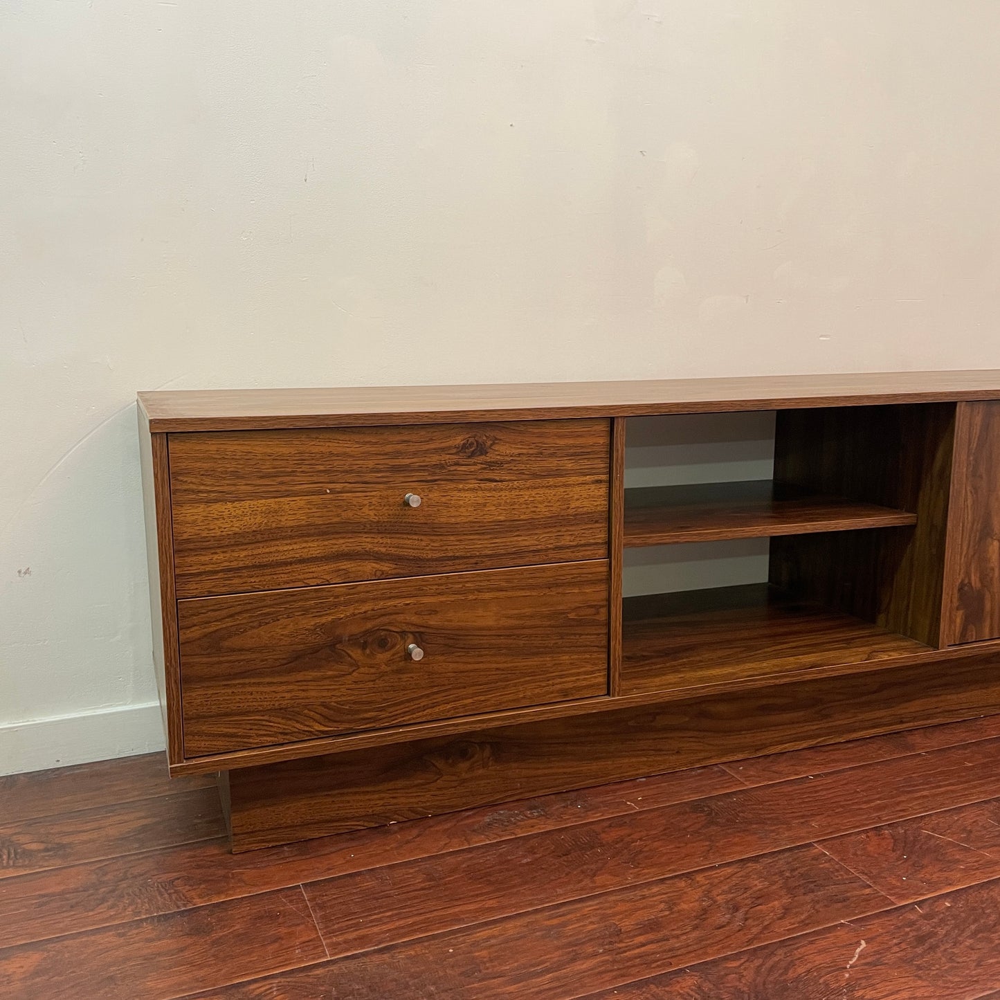 1970's Vintage TV Stand