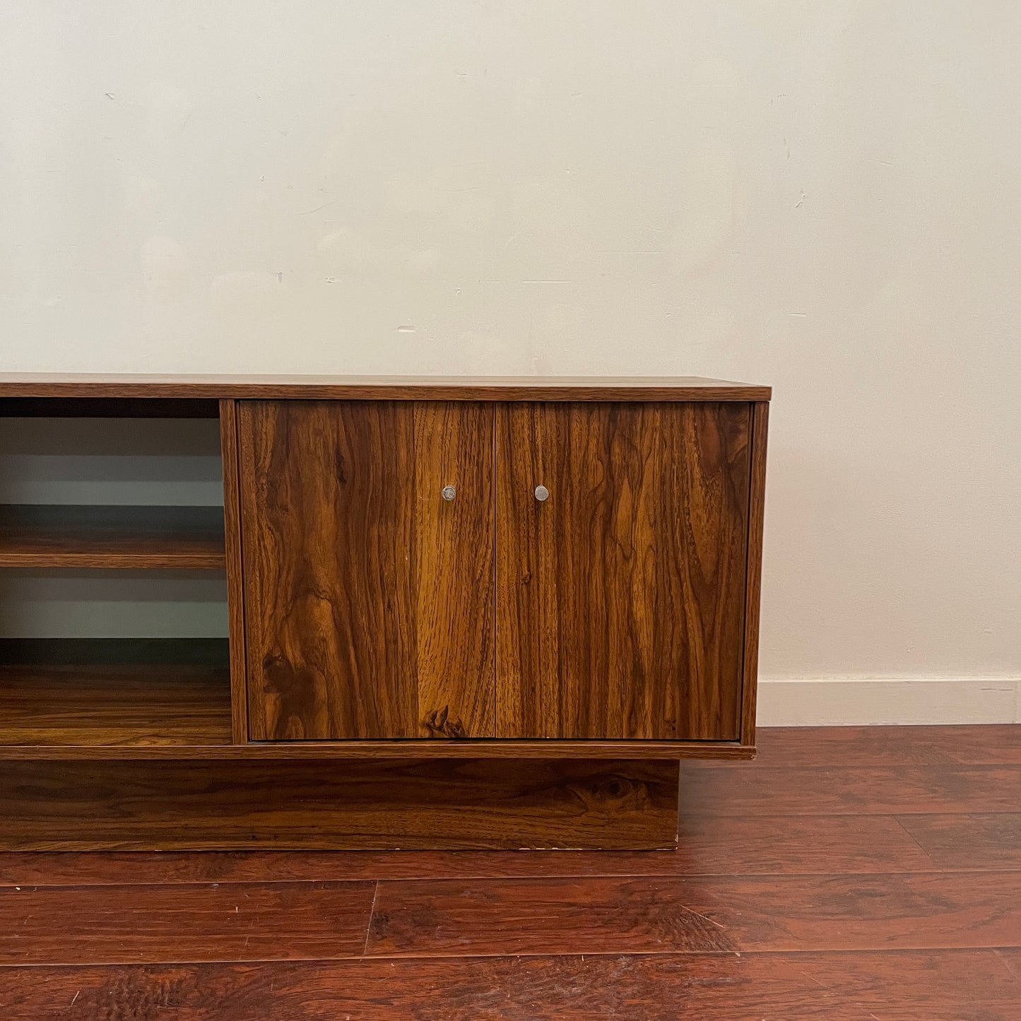 1970's Vintage TV Stand