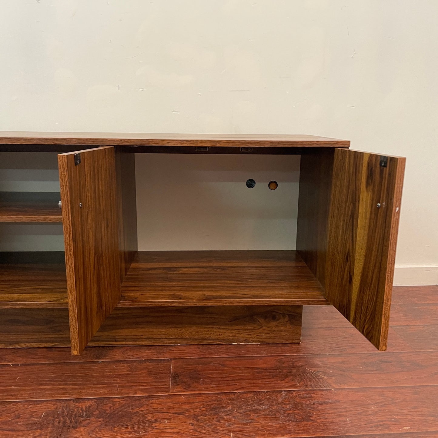 1970's Vintage TV Stand