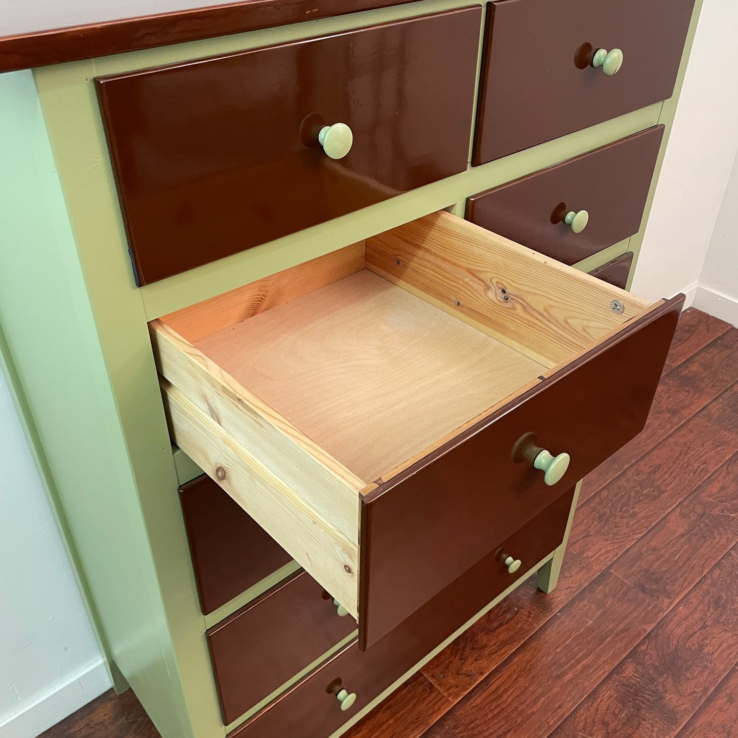 Vintage 7-Drawers Highboy Dresser