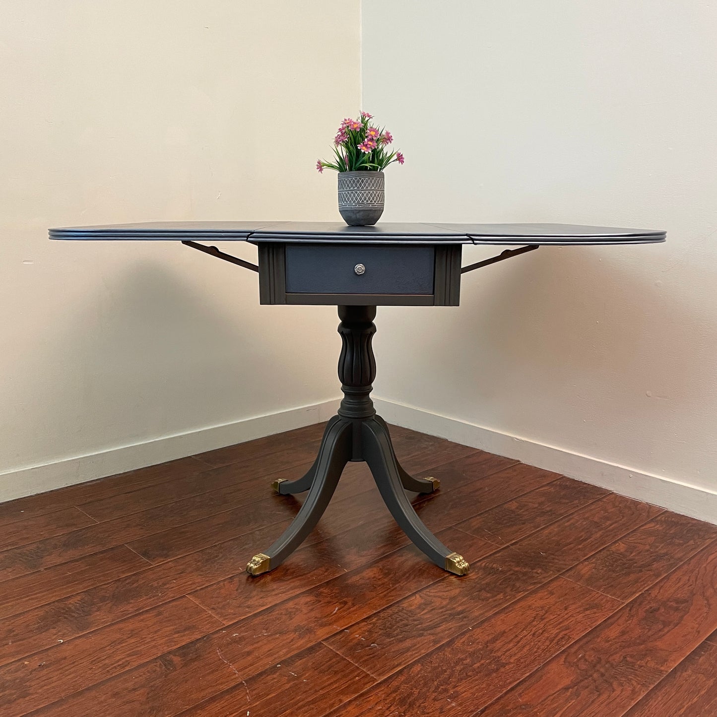 Antique Blue Foldable Dining Table