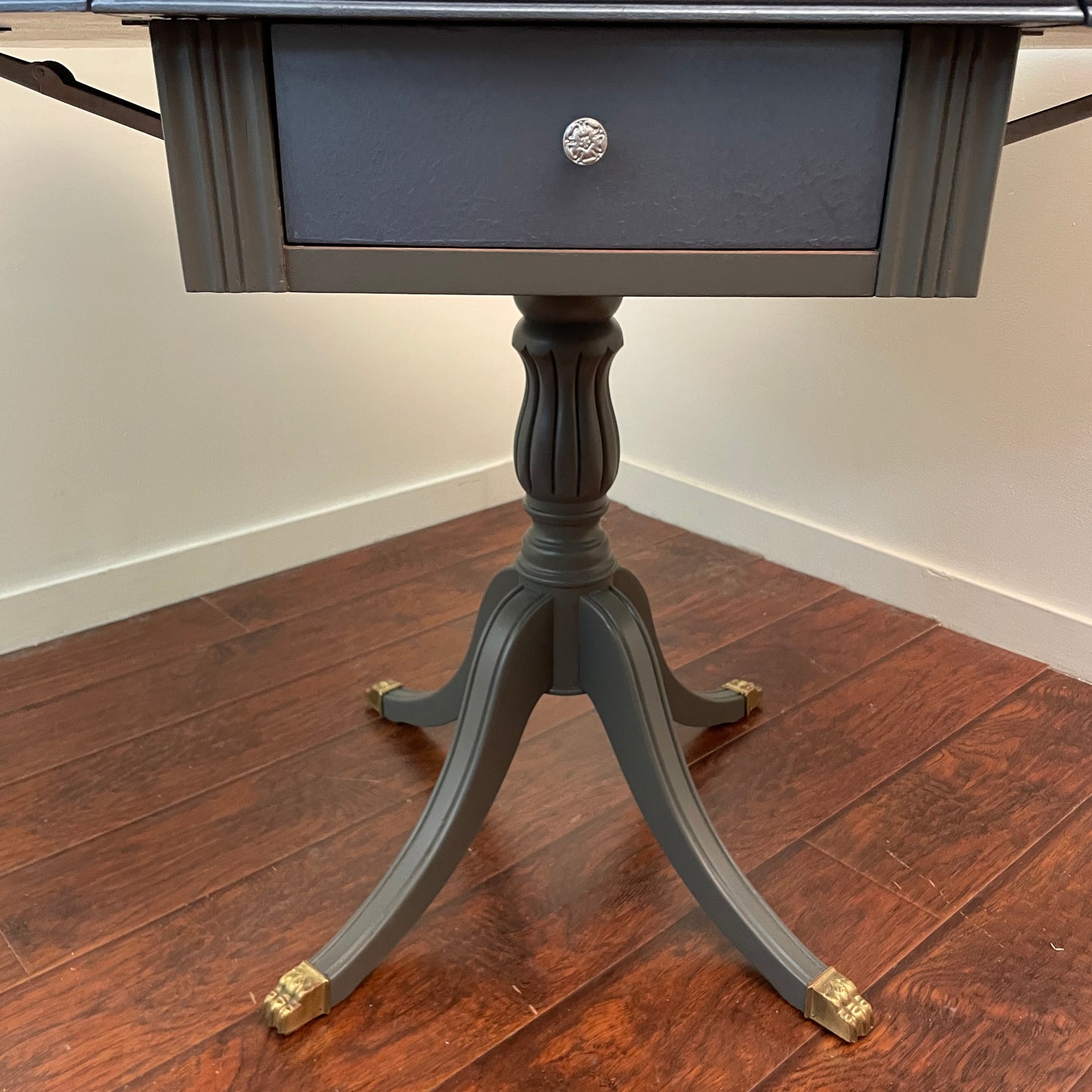 Antique Blue Foldable Dining Table