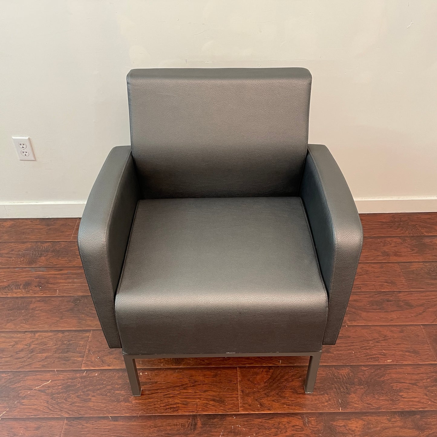 Spec 'Tailor' Grey Accent Chair