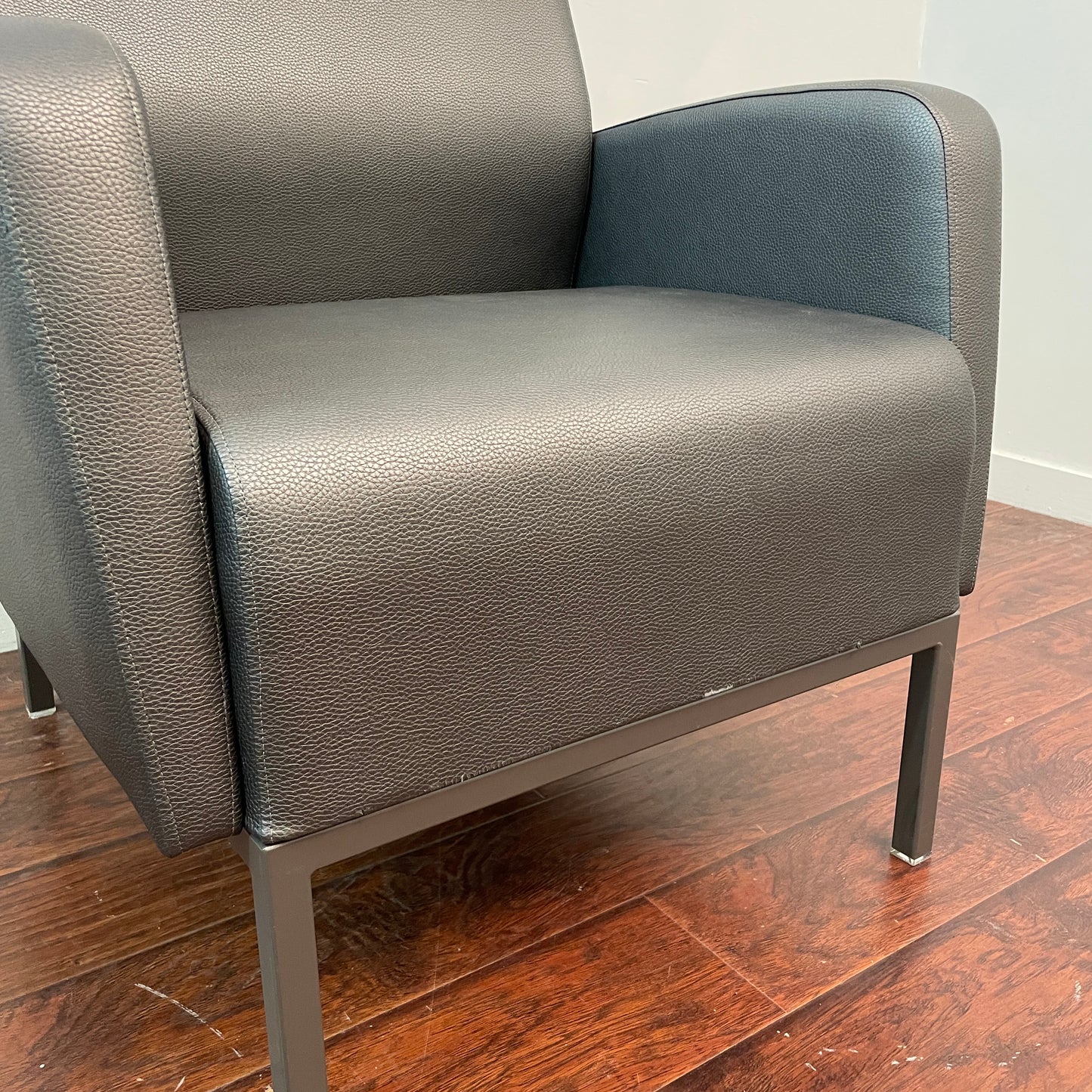 Spec 'Tailor' Grey Accent Chair