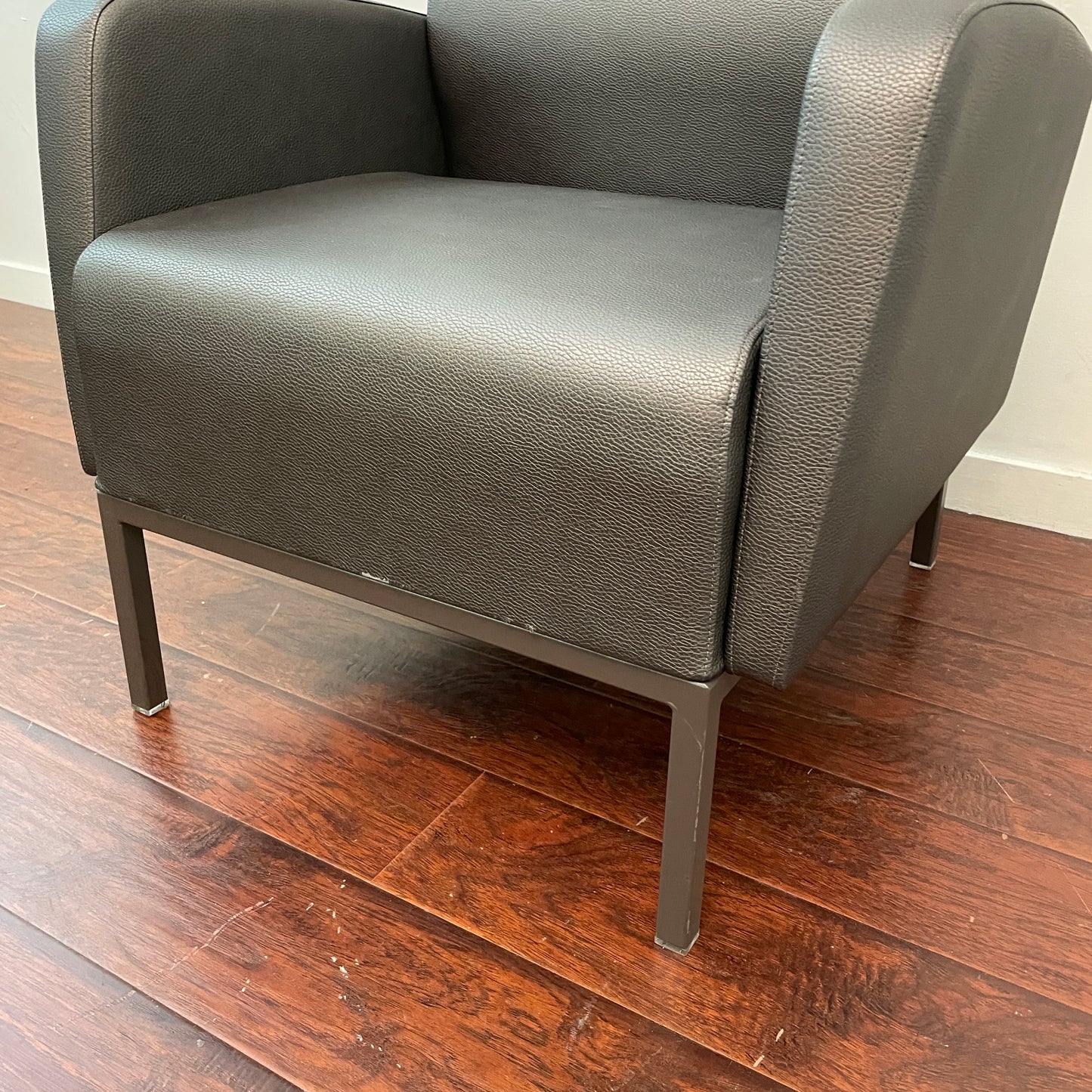 Spec 'Tailor' Grey Accent Chair