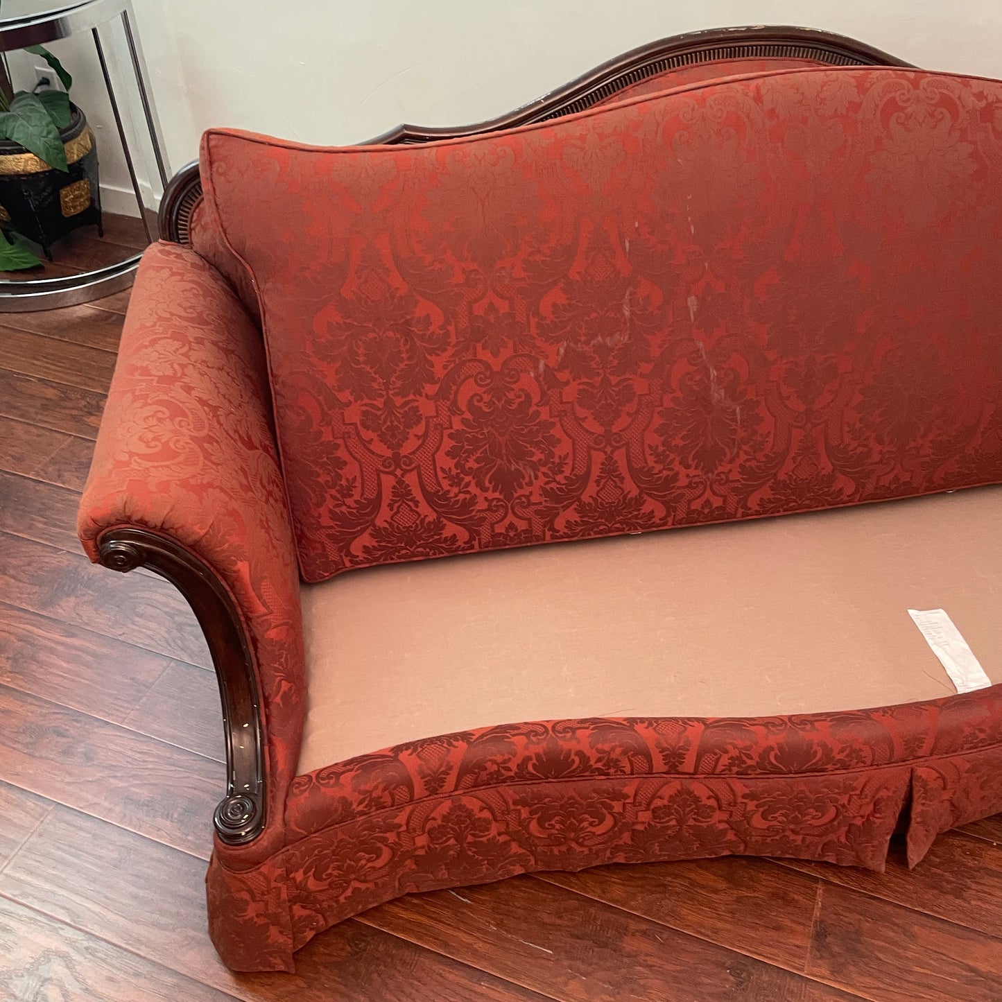 Replica Antique Grand Sofa