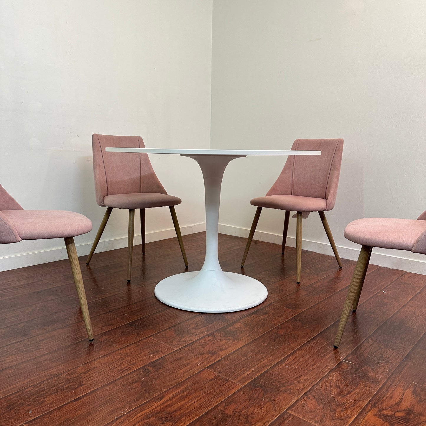 5 Piece Pedestal Modern Dining Set