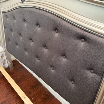 Coralayne Panel Bed - King