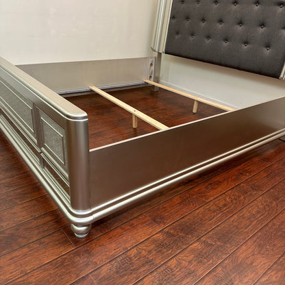 Coralayne Panel Bed - King