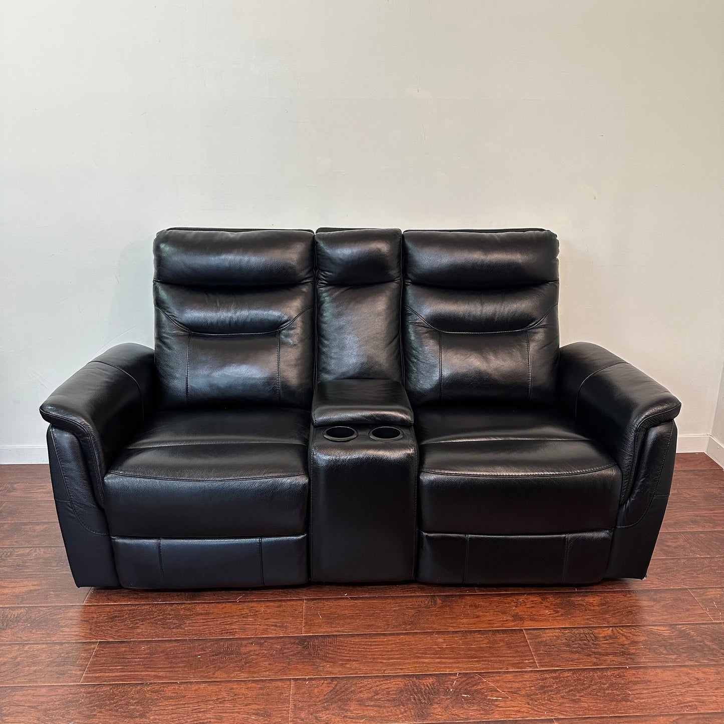 Kingsdown Leather Reclining Loveseat