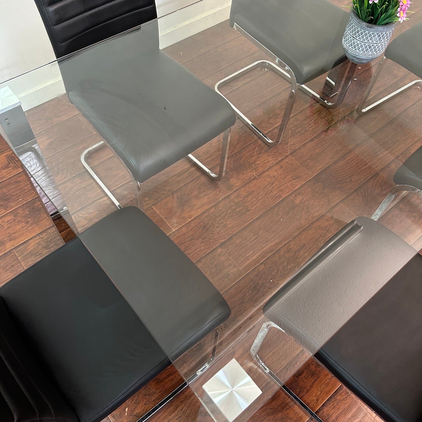 Modern Glass 7-pieces Dining Set